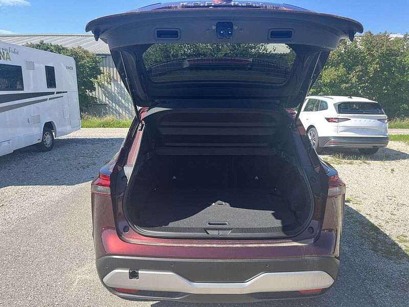 Nissan Qashqai 1.3 DIG-T MHEV Schaltgetriebe - N-Connecta