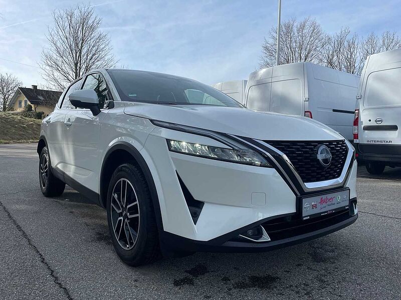 Nissan Qashqai 1.3 DIG-T MHEV Schaltgetriebe - N-Connecta