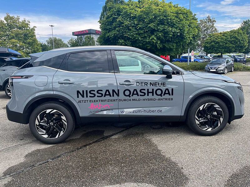 Nissan Qashqai 1.3 DIG-T Mild-Hybrid AT Automatik - N-Connecta